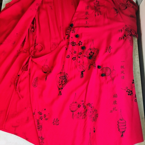 Soft Surroundings Wrap Top Womens Large Red Asian Oriental Pagoda Japanese - Picture 10 of 16